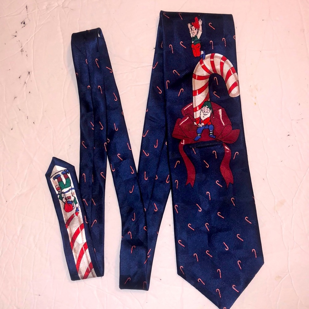 Men’s candy Cane Christmas Tie